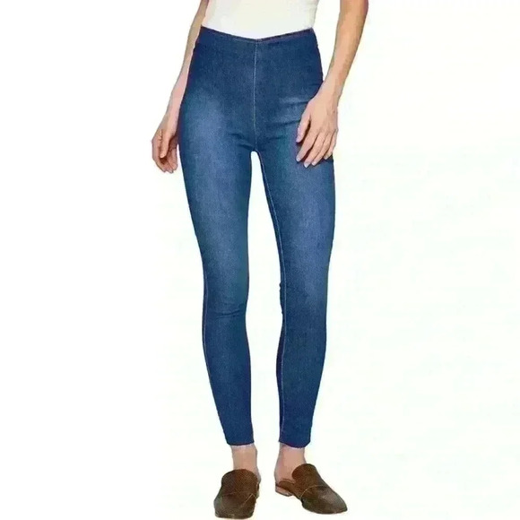 Free People Women’s Waist size 27 Pull on slim fit jeans dark denim - Picture 1 of 11